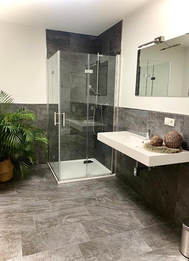 Arlberg Kristall Appartements دالاس المظهر الخارجي الصورة
